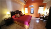 Hotel Villas Caroline Beach
