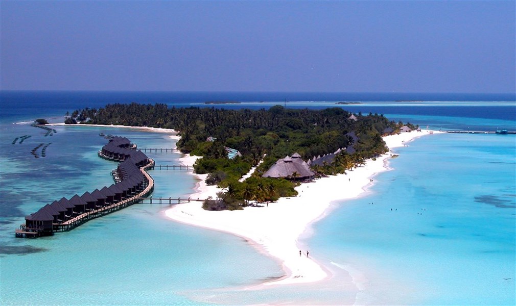 Kuredu Island Resort