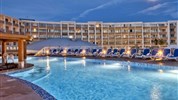 Hotel Seabank Resort and Spa