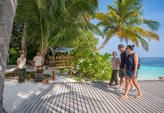 Hotel Vilamendhoo Island Resort - Jižní Ari Atol