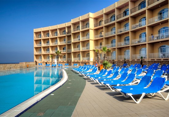 Hotel Paradise Bay - 