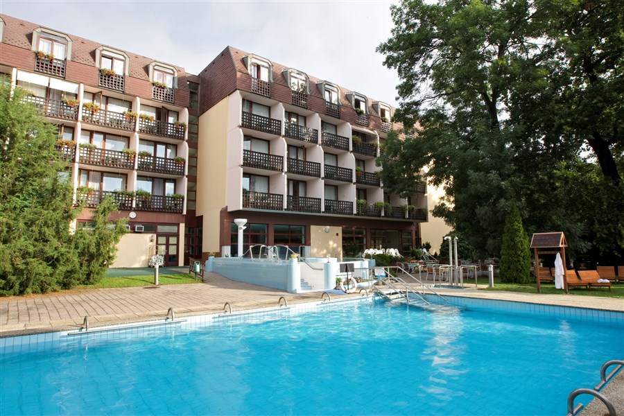 HOTEL DANUBIUS SPA RESORT SÁRVÁR - Maďarsko - Sárvár