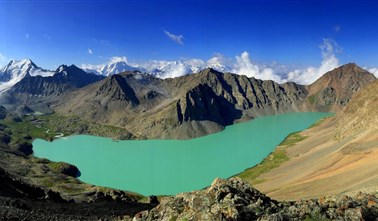 Kazachstán - Kazachstán - Jezero Ala Kol